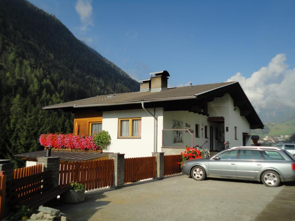 Haus Dorfblick Otel Prägraten Dış mekan fotoğraf
