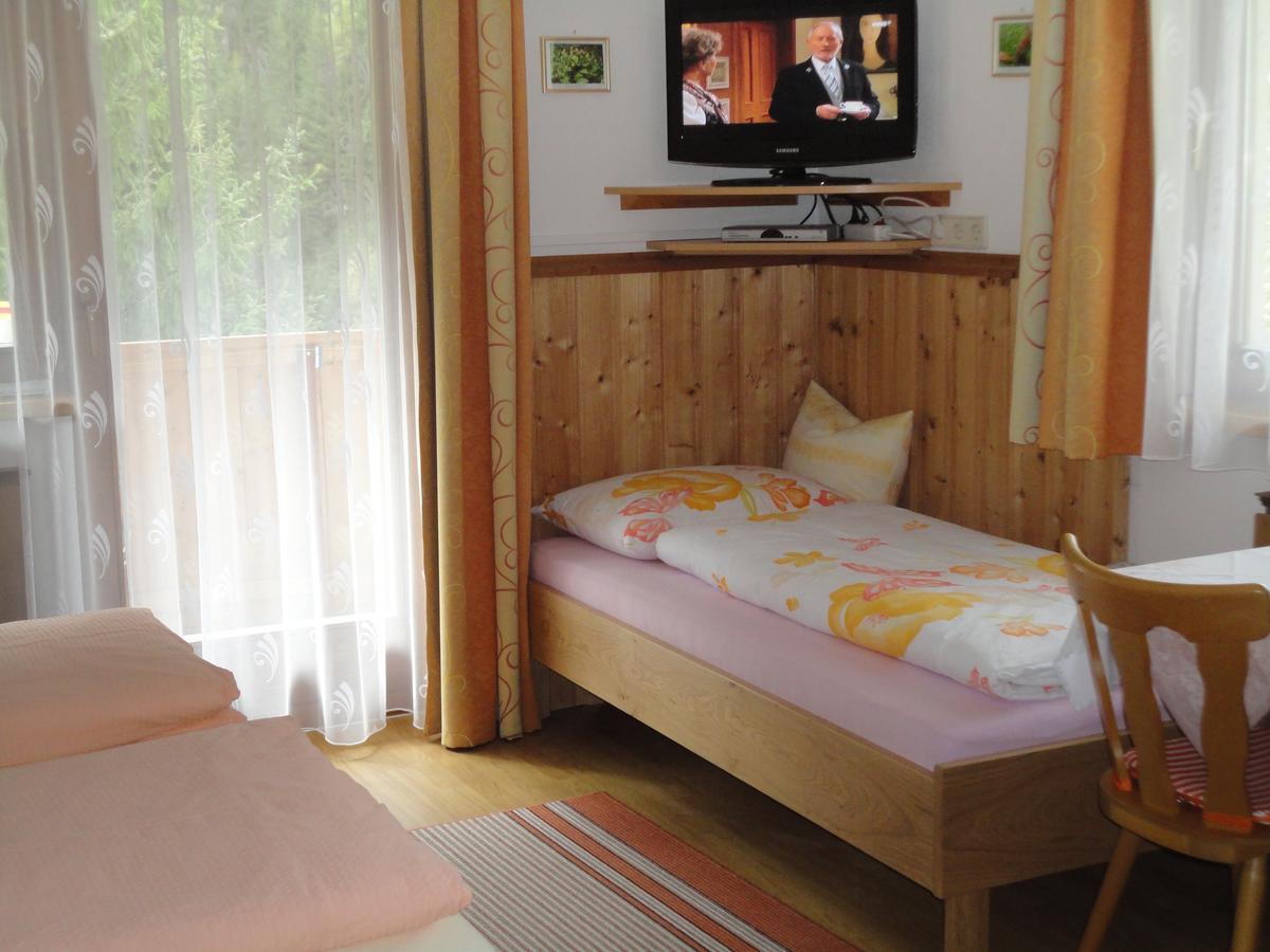 Haus Dorfblick Otel Prägraten Dış mekan fotoğraf