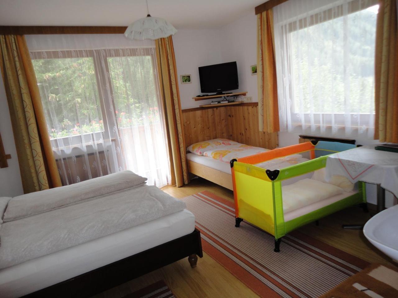 Haus Dorfblick Otel Prägraten Dış mekan fotoğraf